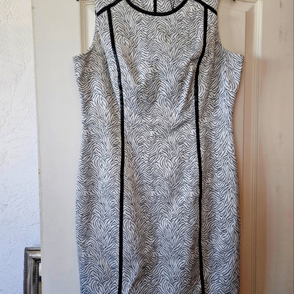 Calvin Klein dress Sz 12 NWT